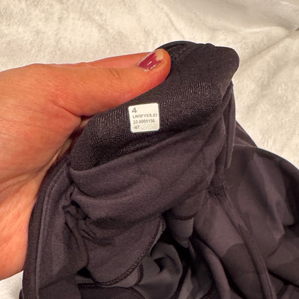 Lululemon Athletica Black Camouflage Groove Flare Leggings - Picture 3 of 3